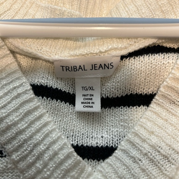 Tribal Jeans sleeveless sweater. NWT - Picture 4 of 8